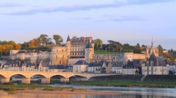 Châteaux de la Loire et Futuroscope